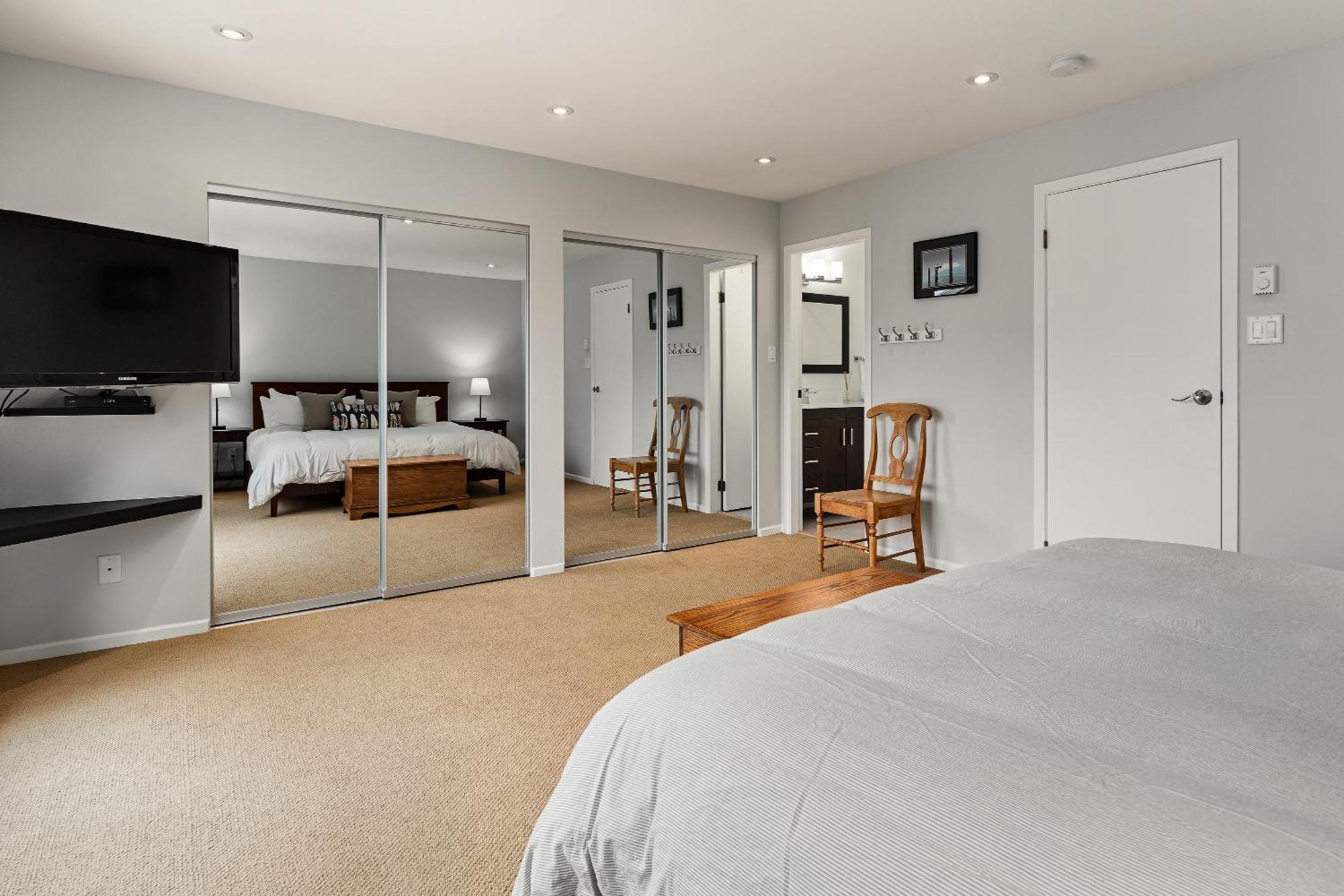 Panoramic And Mountain Views By Harmony