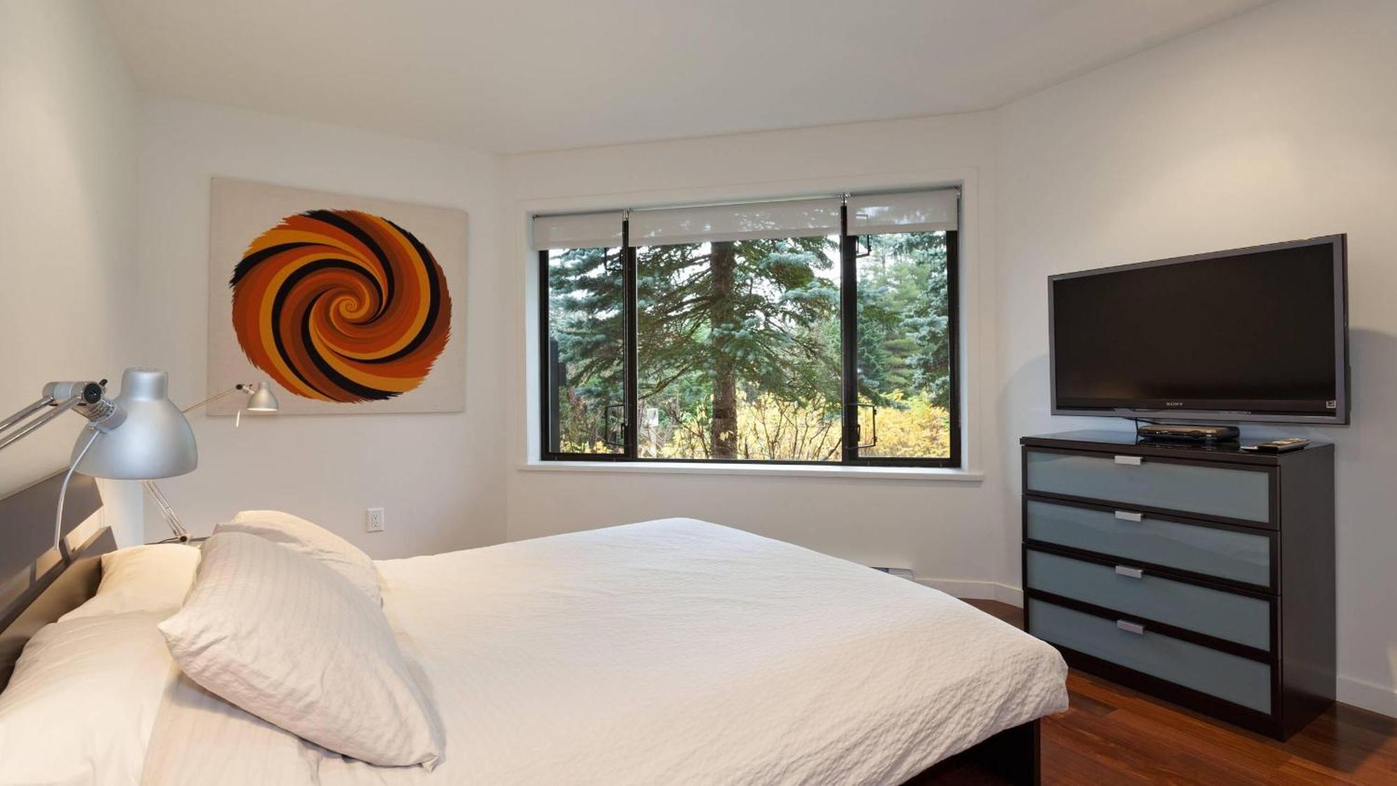 Wintergreen 34 | Townhome A Short Walk To Skiing & Blackcomb Gondola, Secure Parking