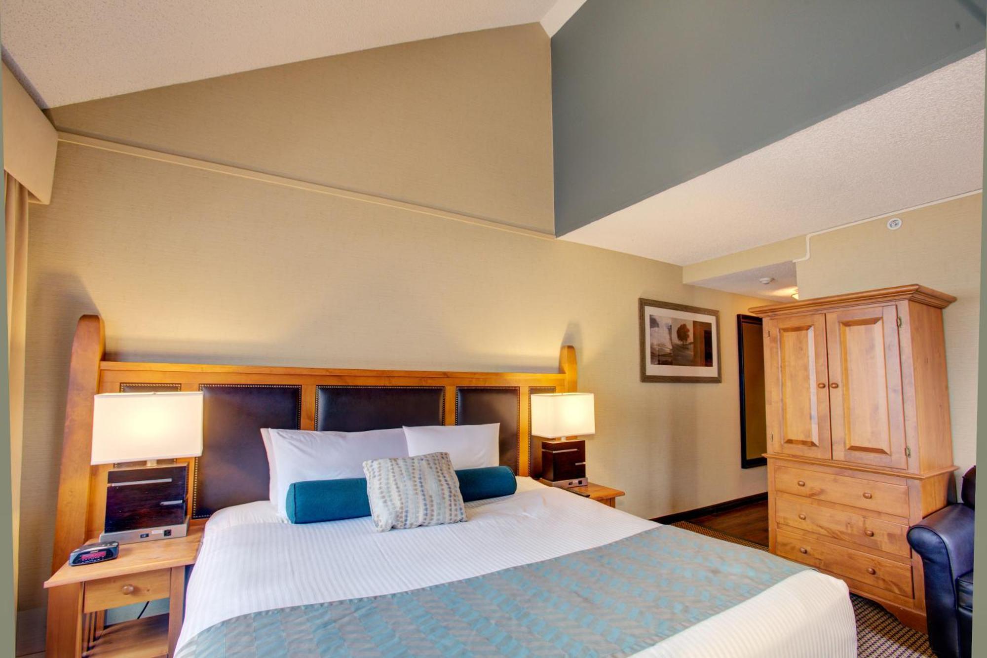 Blackcomb Hotel 3*