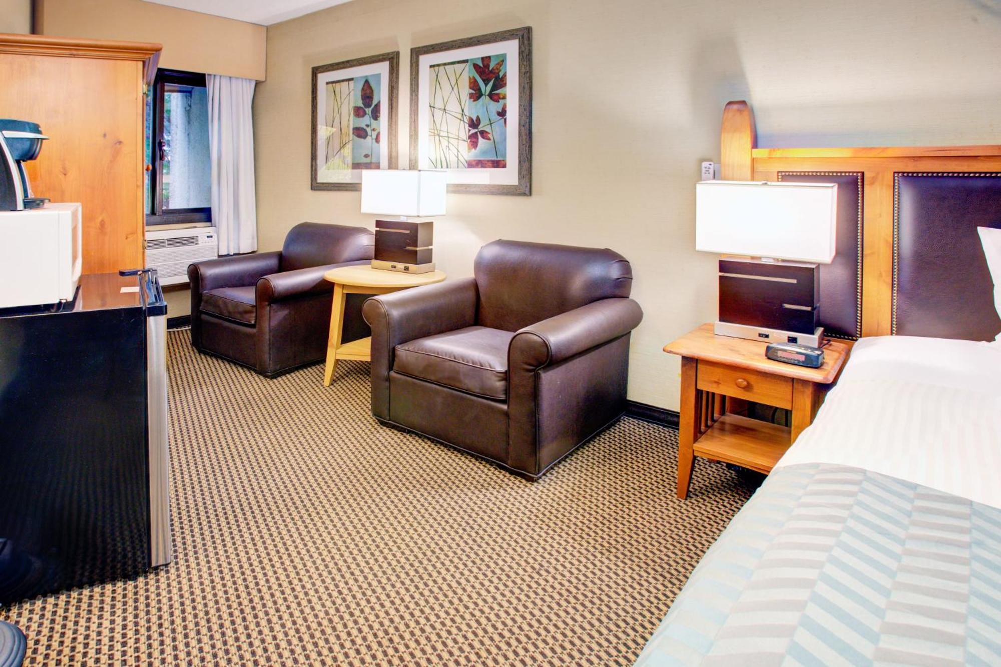 Blackcomb Hotel 3*