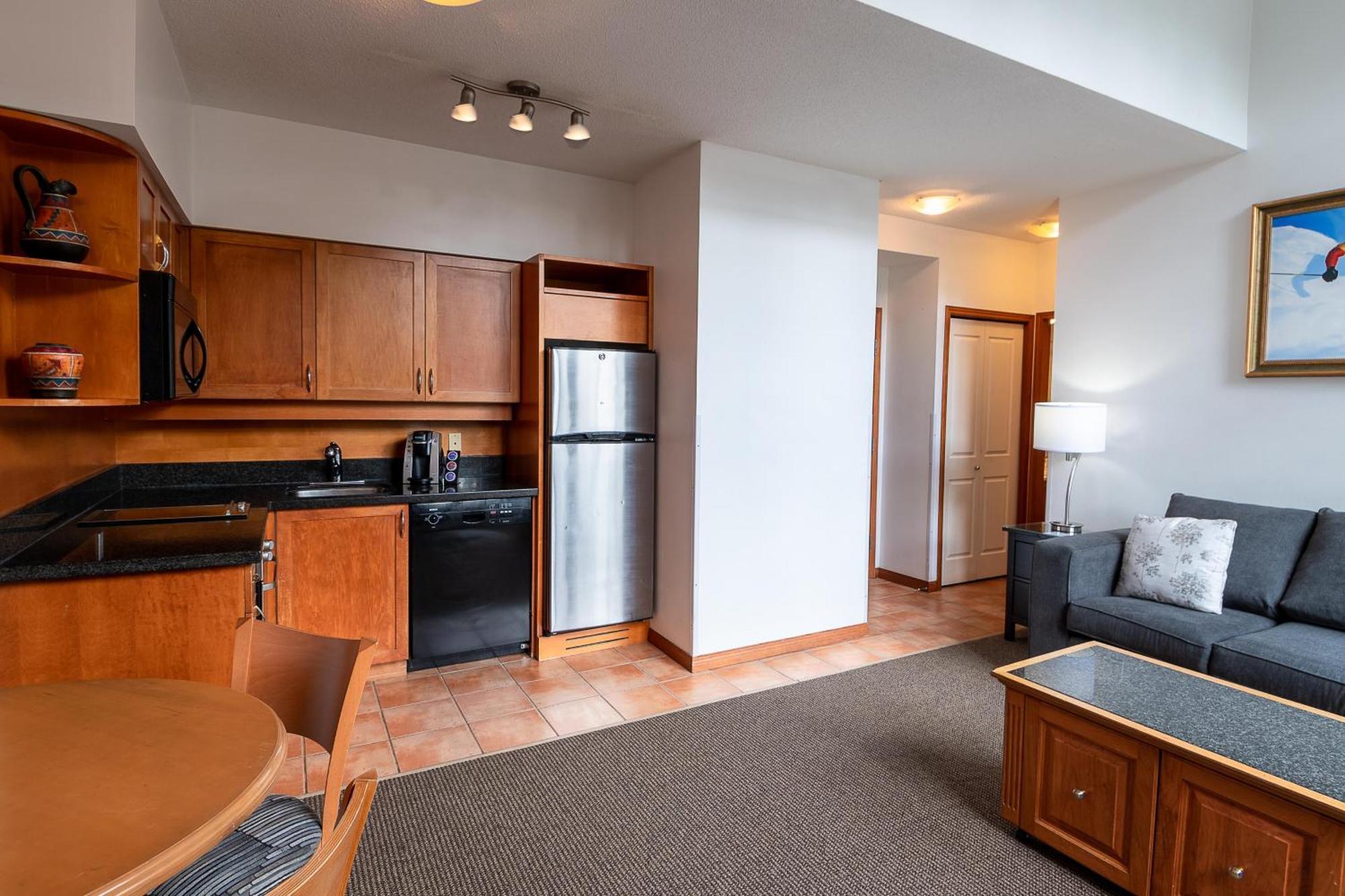 Alpenglow One Bedroom Penthouse By Mva Holiday home Whistler