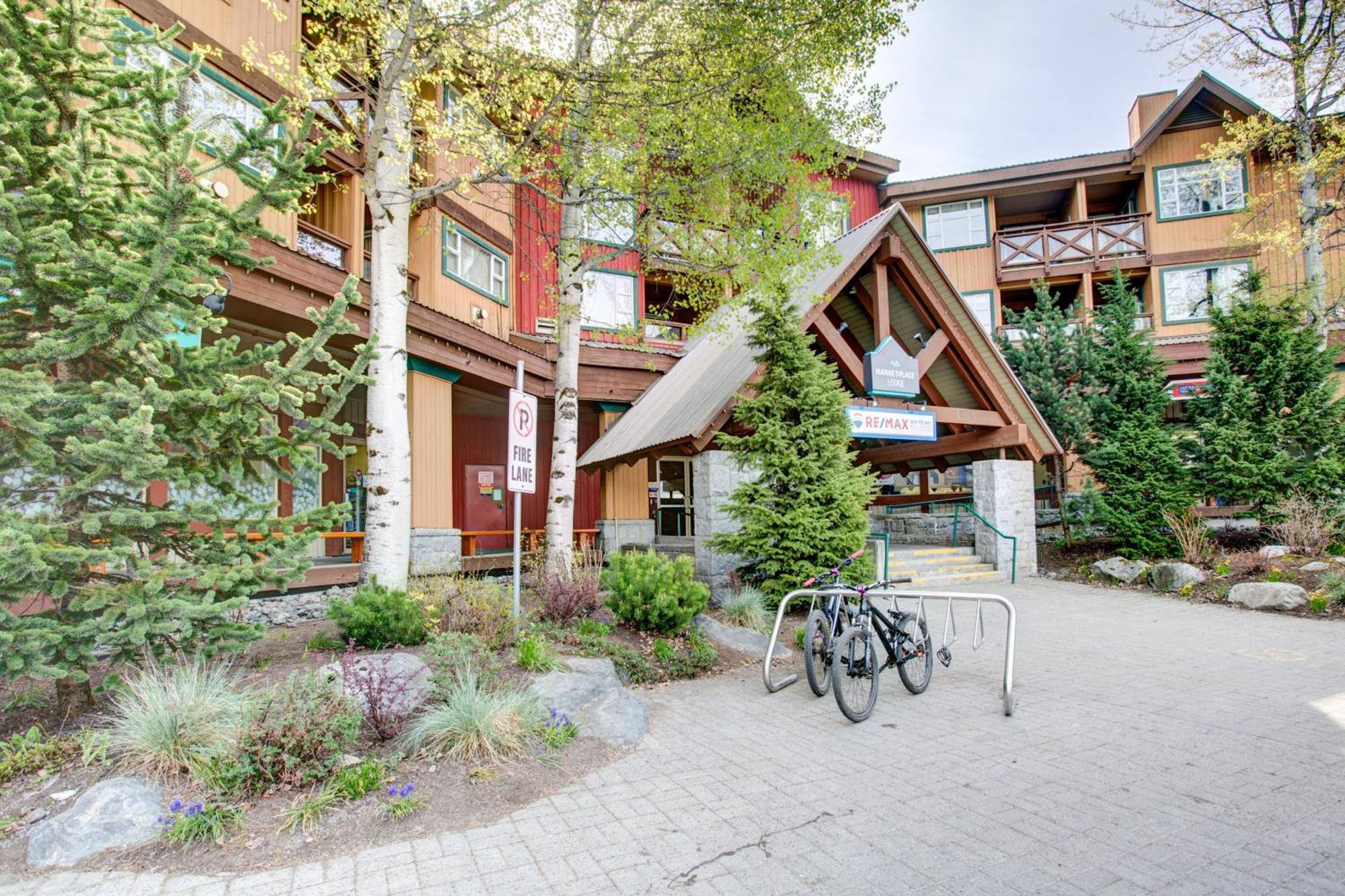 Marketplace 326 Whistler