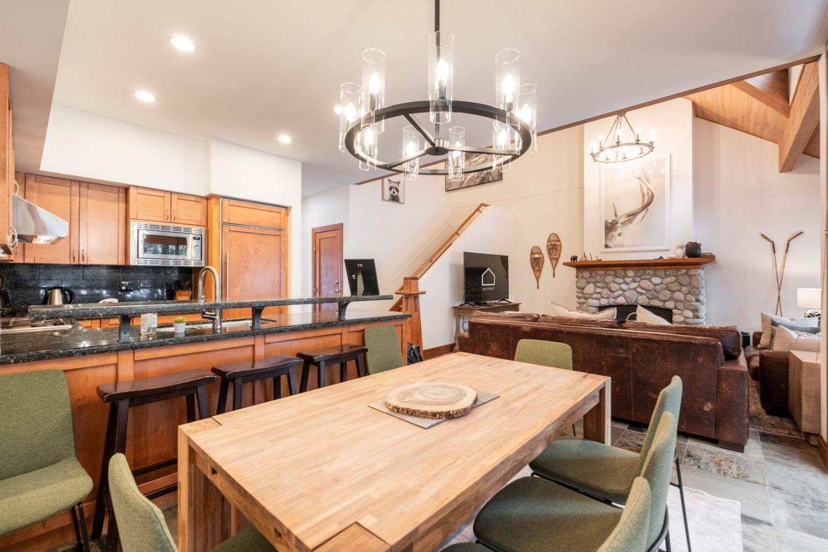 Montebello 4877 By Outpost * Whistler