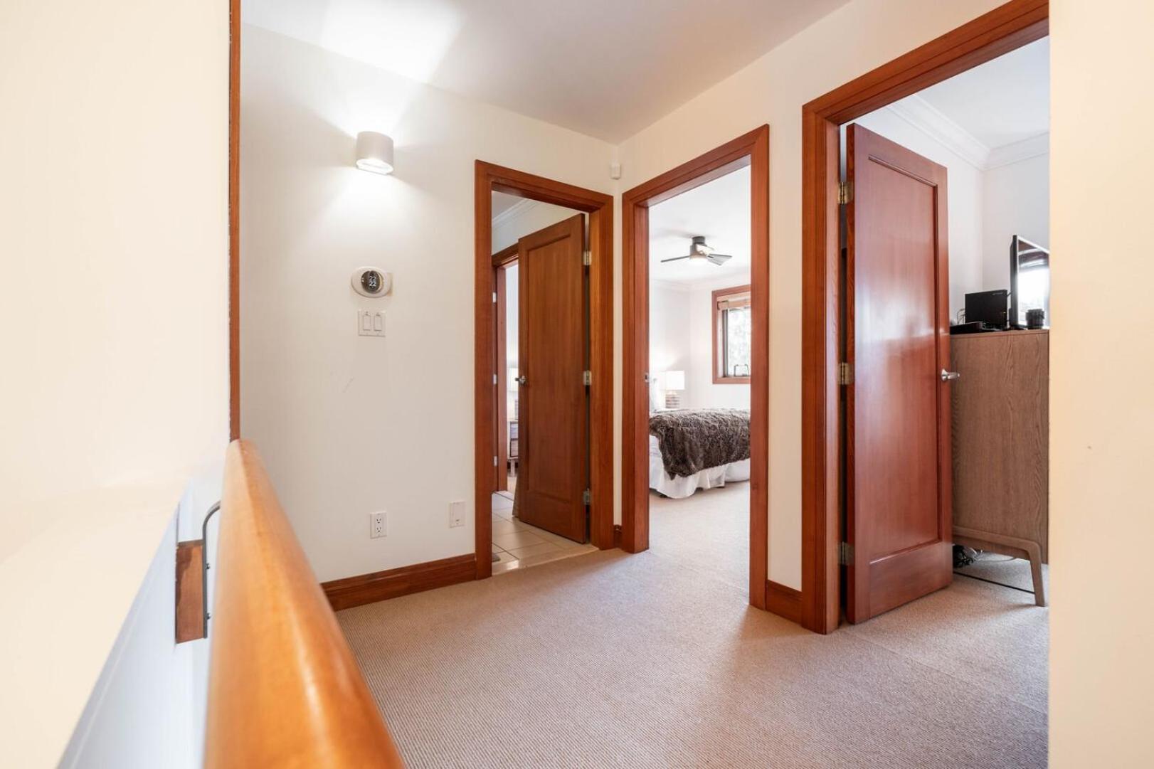 Holiday home Montebello 4877 By Outpost Whistler