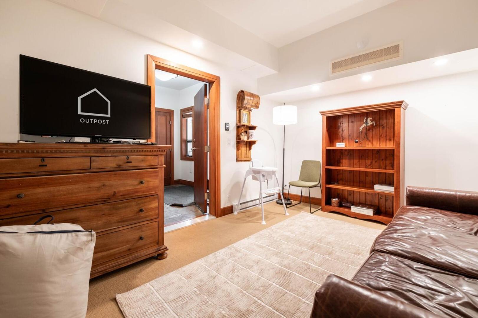 Montebello 4877 By Outpost * Whistler
