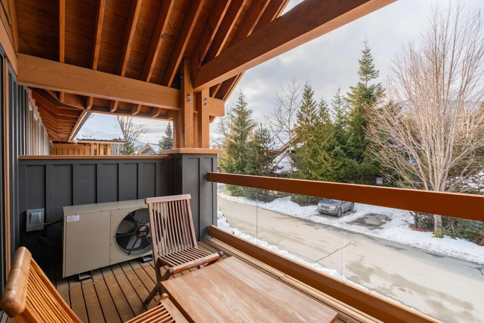 Montebello 4877 By Outpost * Whistler