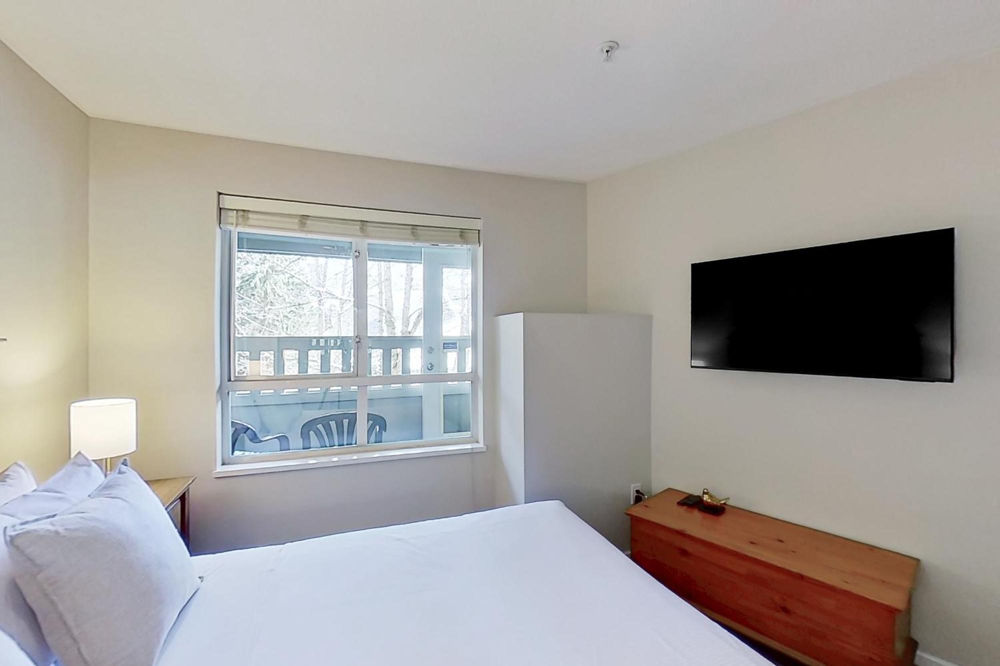 Town Plaza Apartment