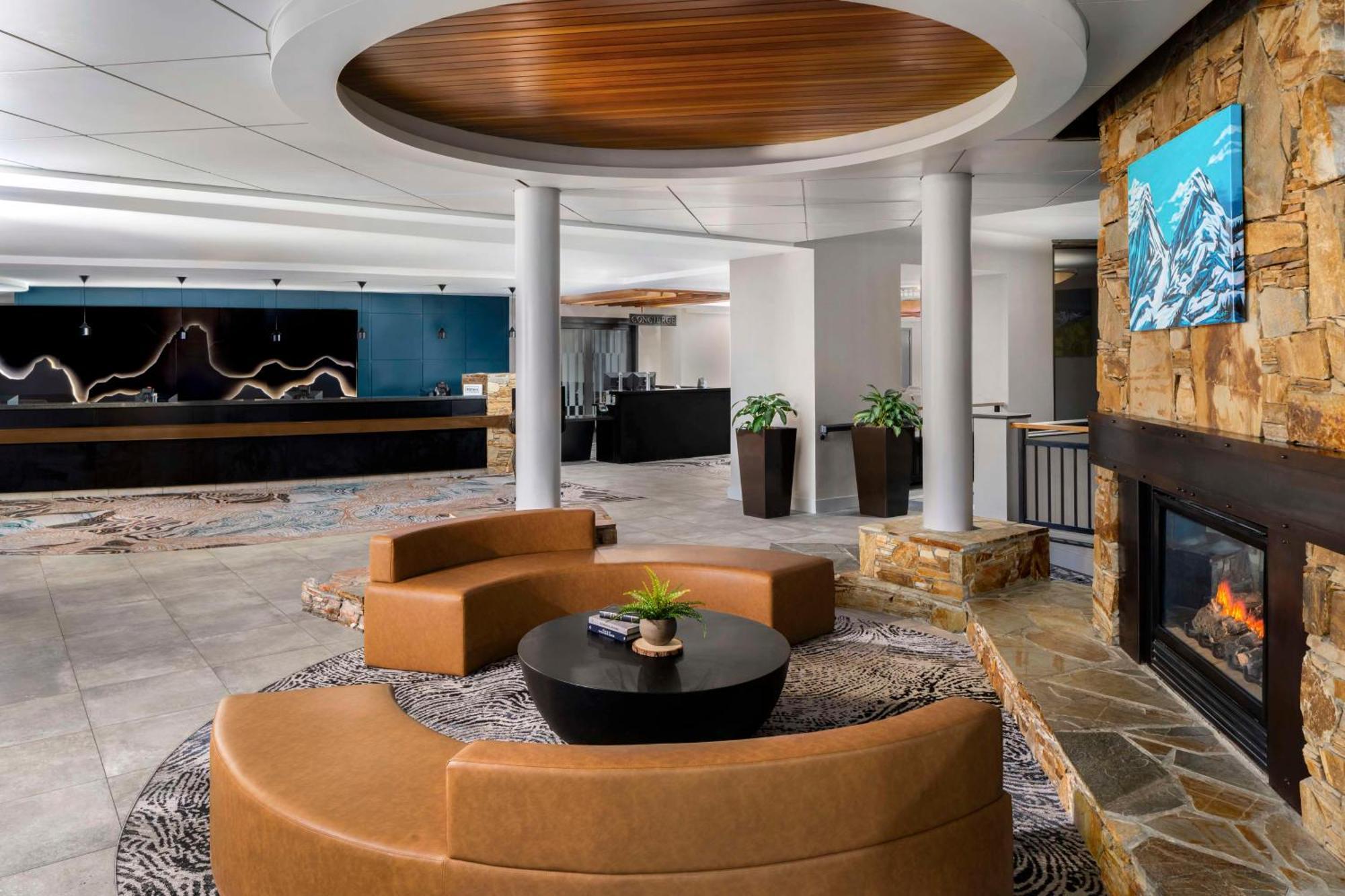 Hilton & Spa 5* Whistler