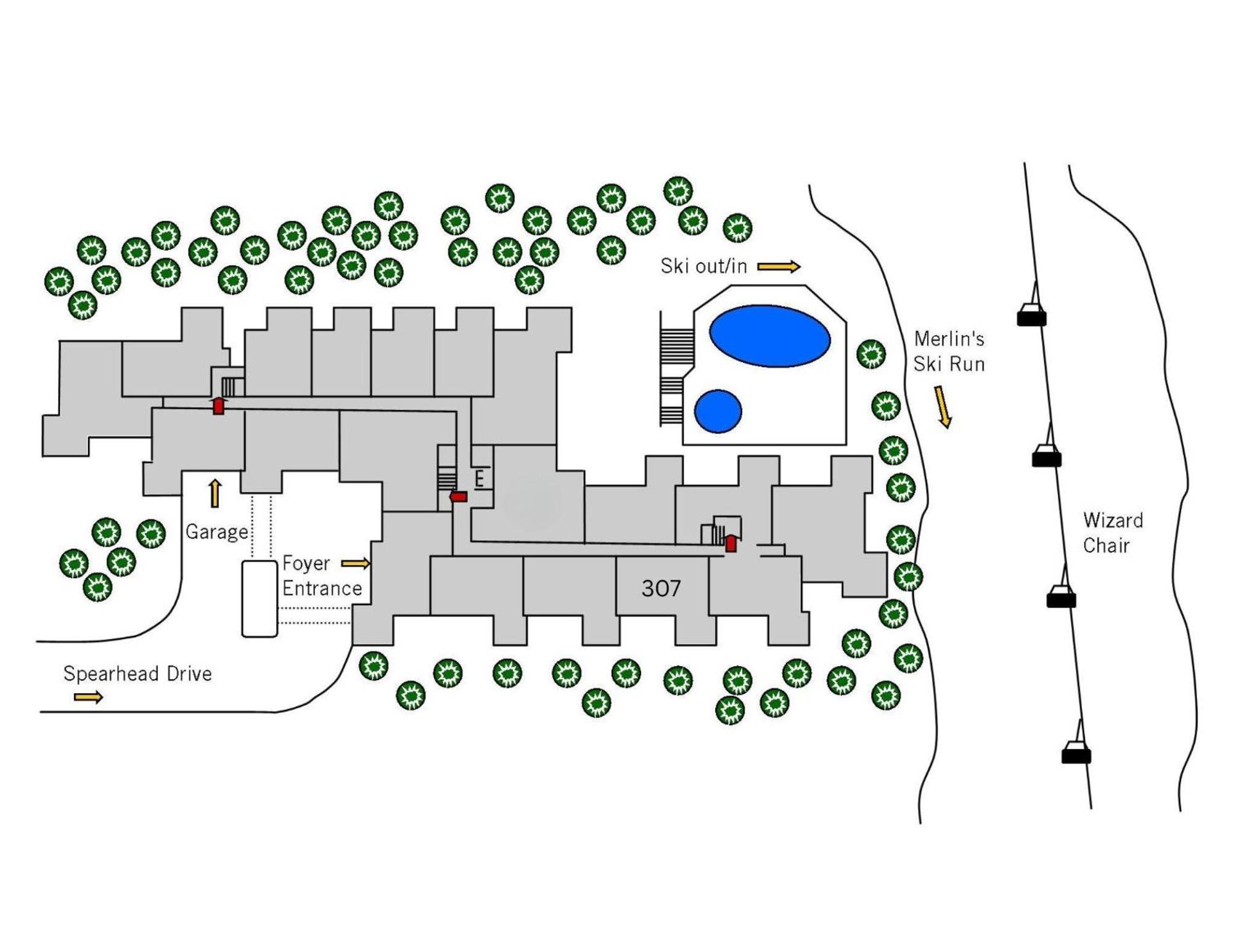 Woodrun 307 | Sleek Slopeside Unit W/ Pool, Hot Tub, & Heated Floors