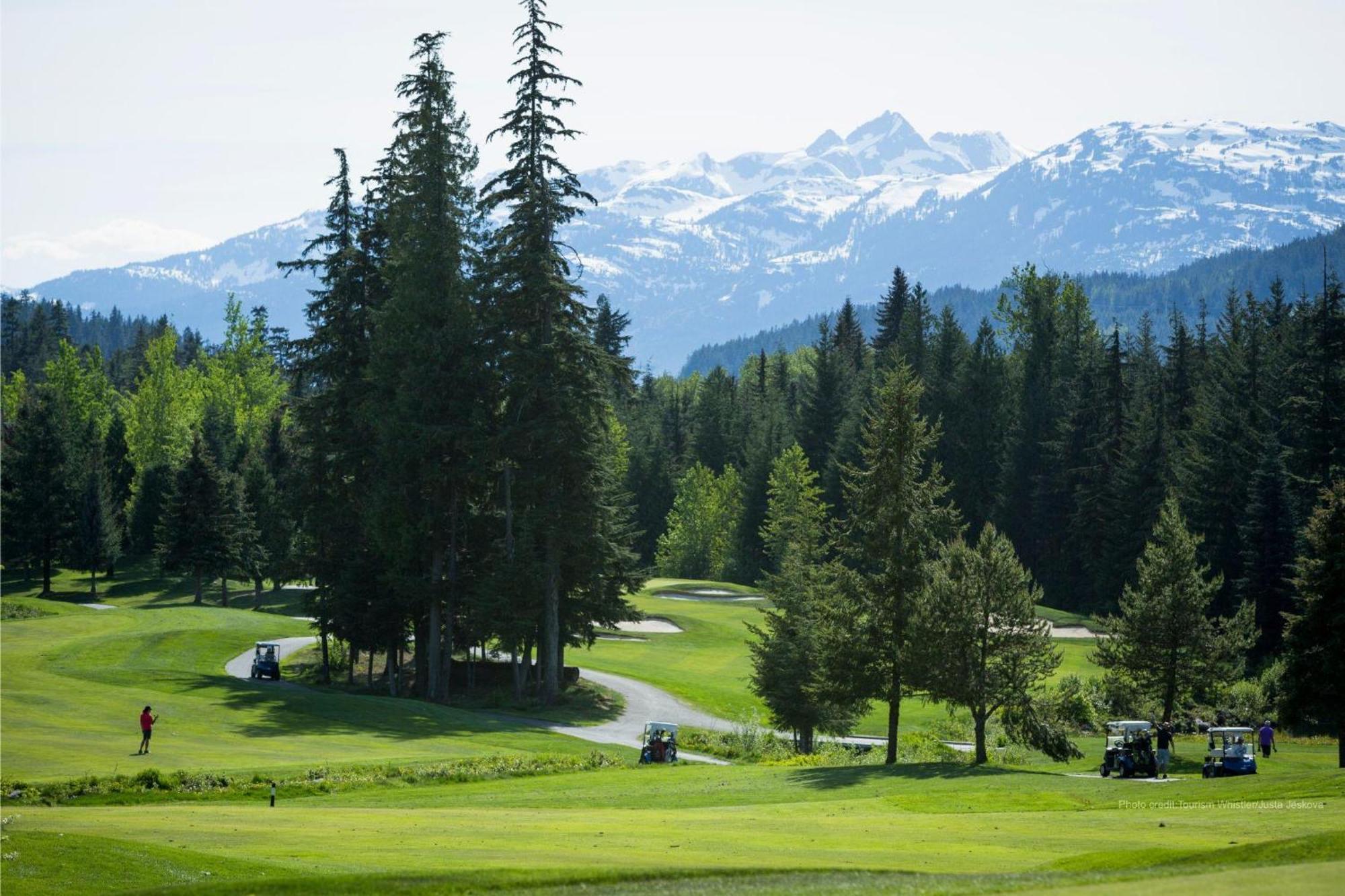 Holiday home Arrowhead Point 9 | Home, Private Hot Tub, Shuttle Bus To Village Whistler