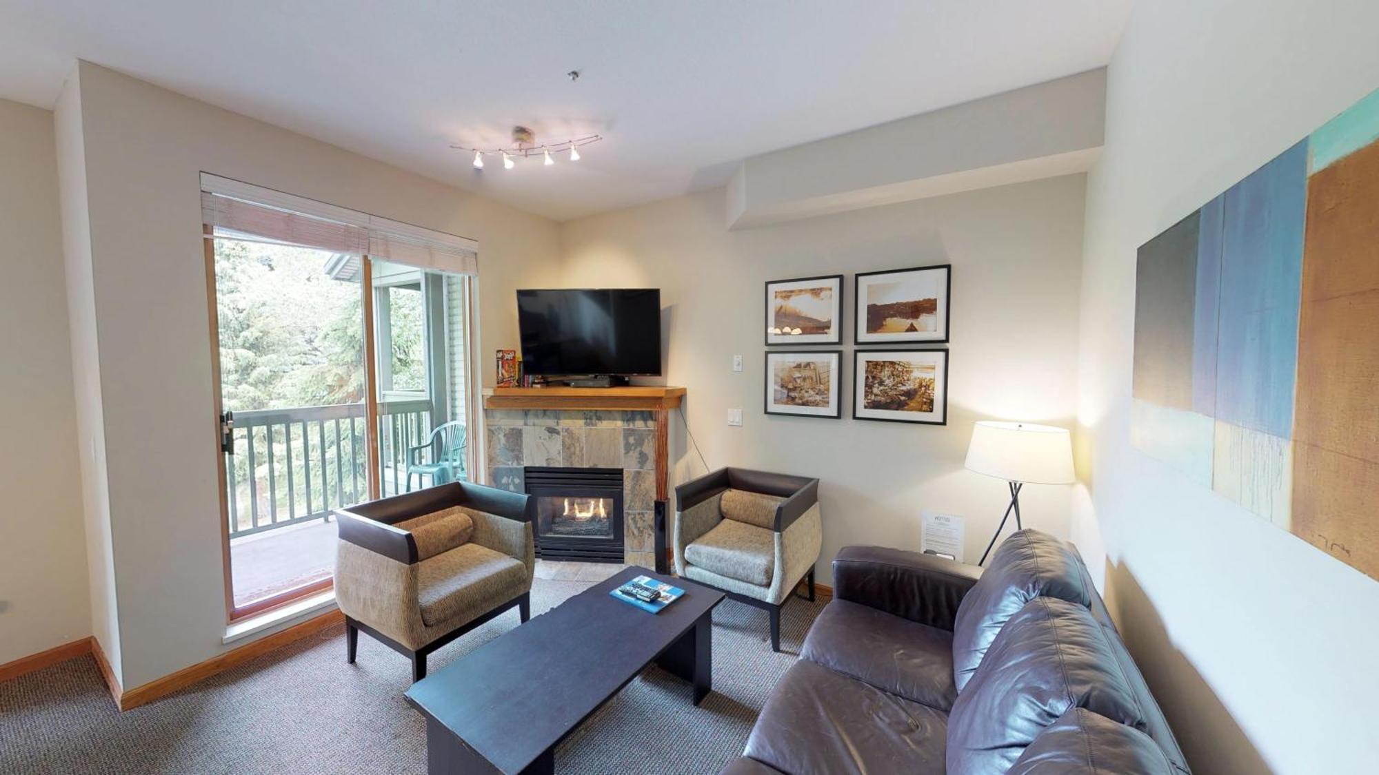 Stoney Creek Northstar By Premier Apartment