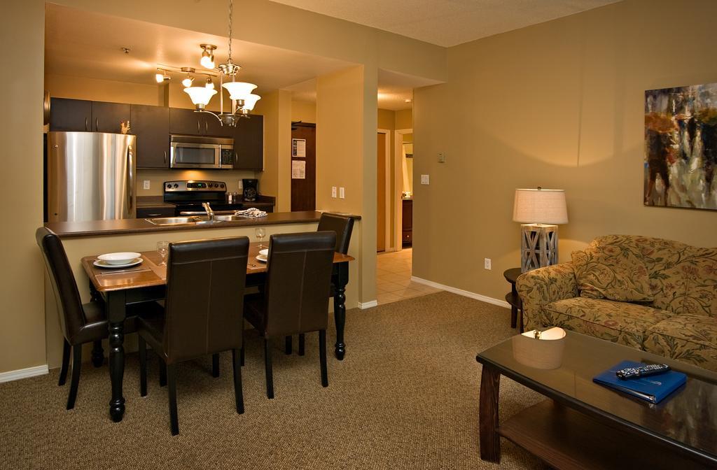 Glacier Lodge By Bill Apartment Whistler