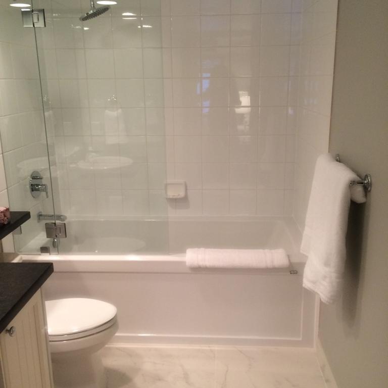 Apartment Tyndalstone 3 Bedroom In The Heart Of Village North
