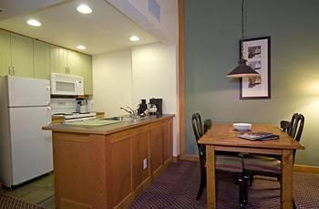 Legends Aparthotel