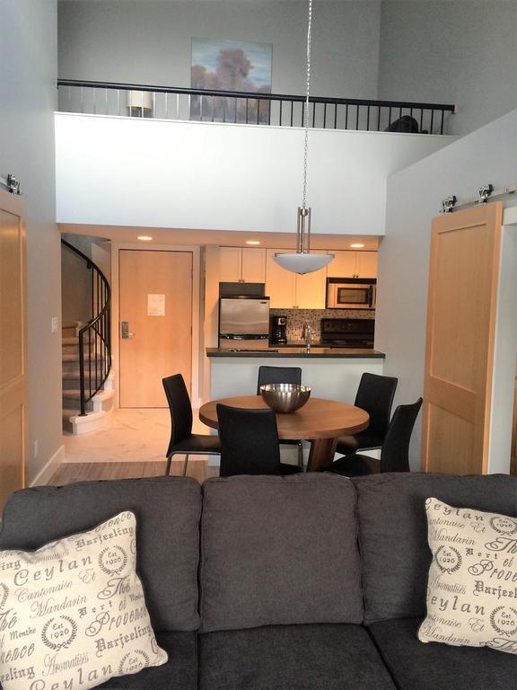 Tyndalstone 3 Bedroom In The Heart Of Village North