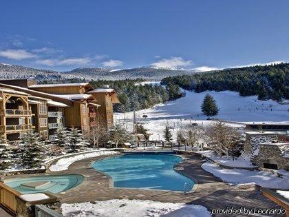 Lodging Ovations Whistler