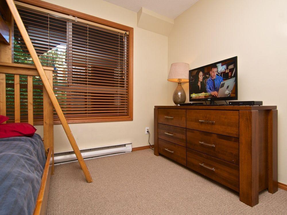 Glacier's Reach 115b Apartment Whistler