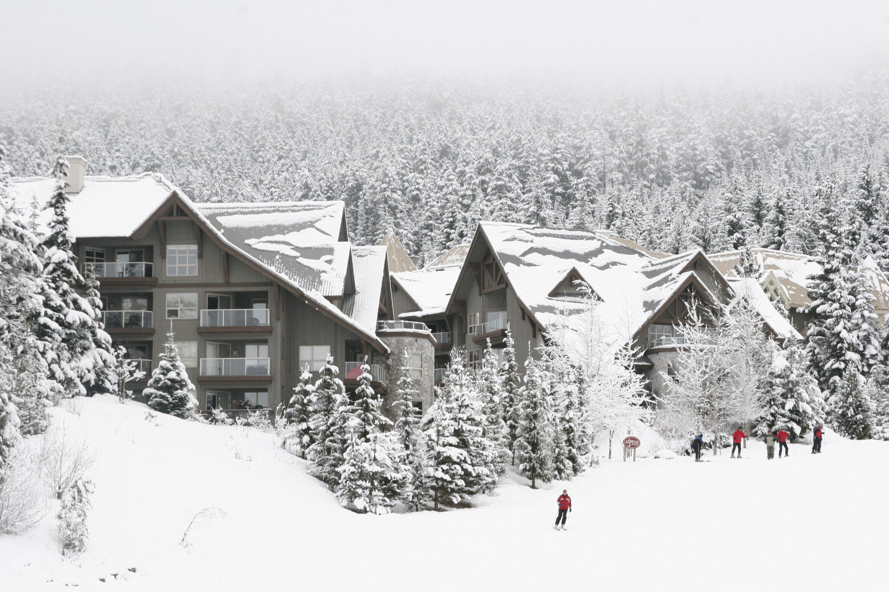Aparthotel Aspens Blackcomb 4*
