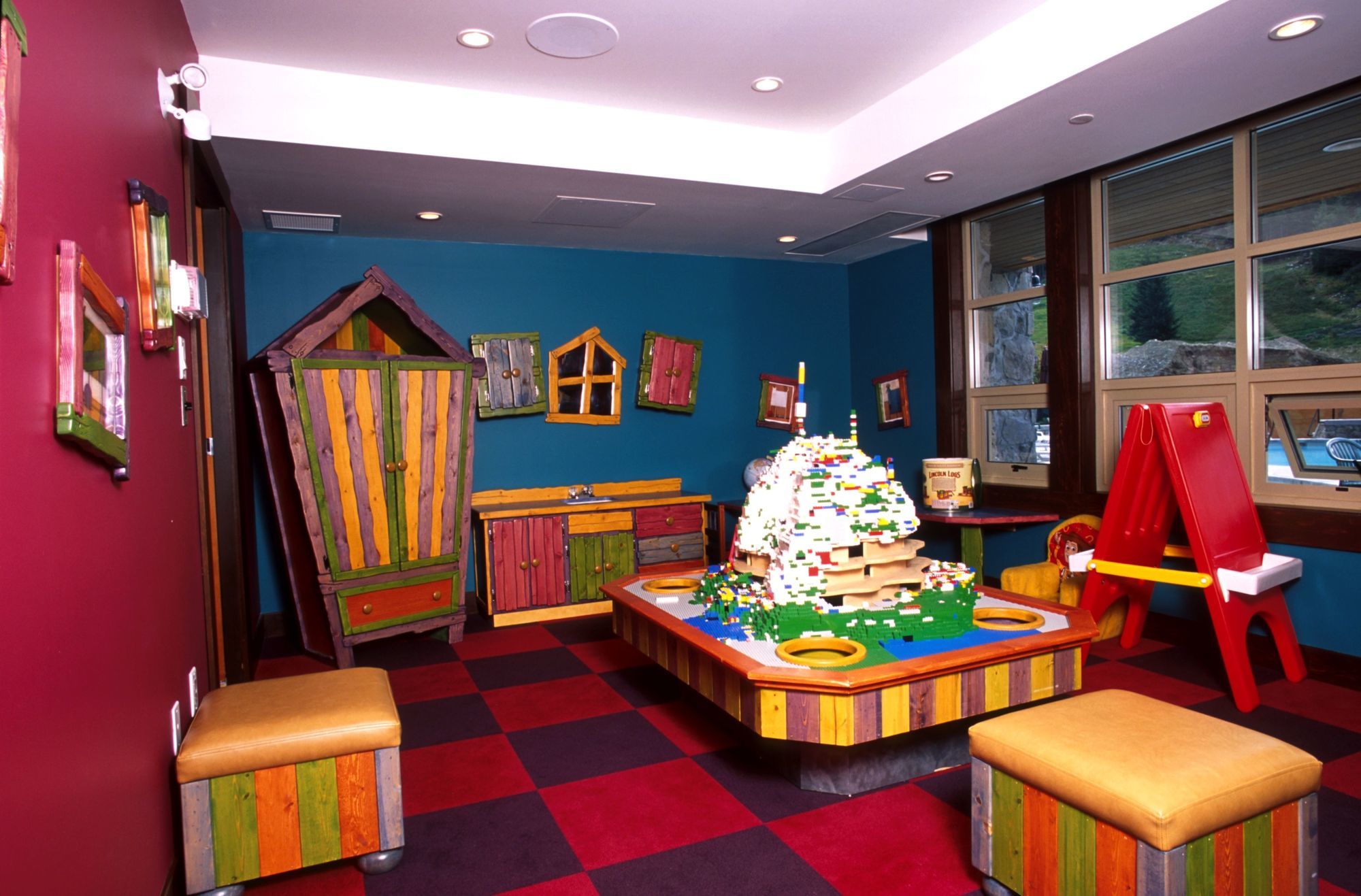 Legends Aparthotel