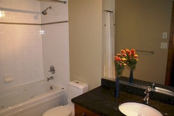 Hotel Superior Townhomes 4*