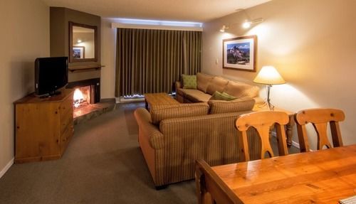 Tantalus Hotel 3*