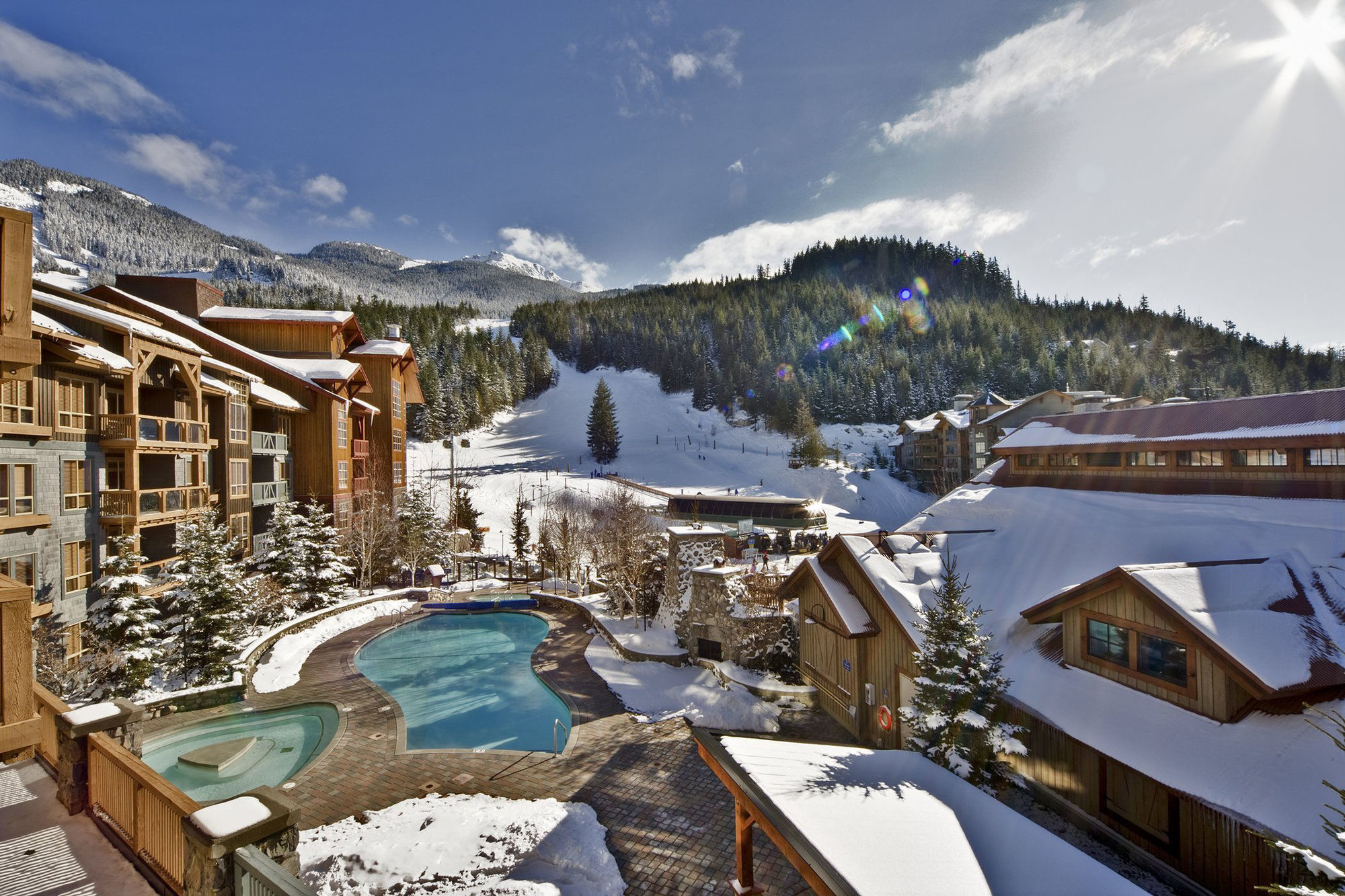 Legends Aparthotel 4*