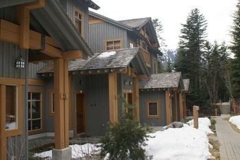 Superior Townhomes 4* Whistler