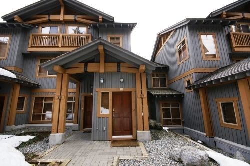 Superior Townhomes Hotel 4*