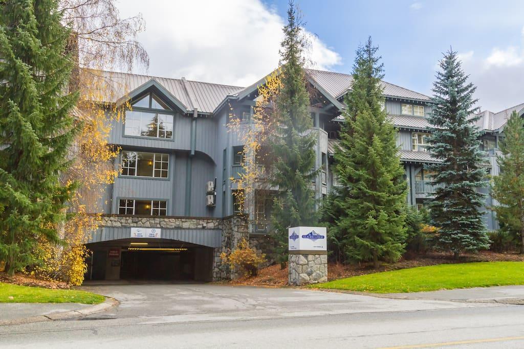 Apartment Glacier Lodge By Bill