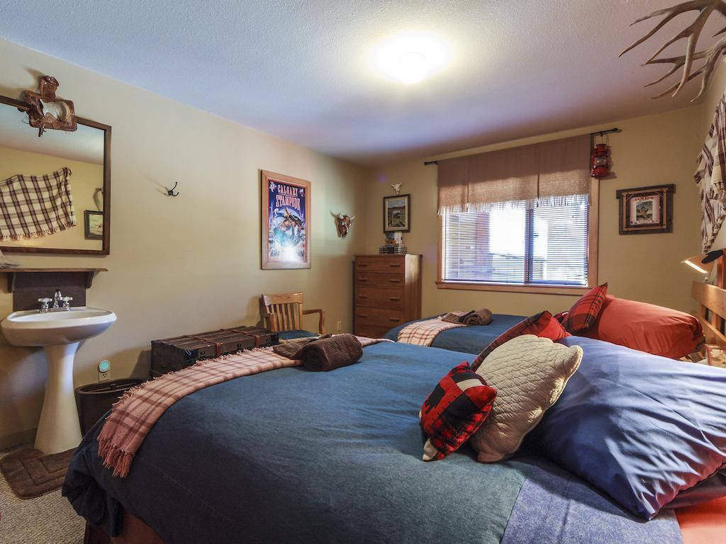 Golden Dreams Bed & Breakfast