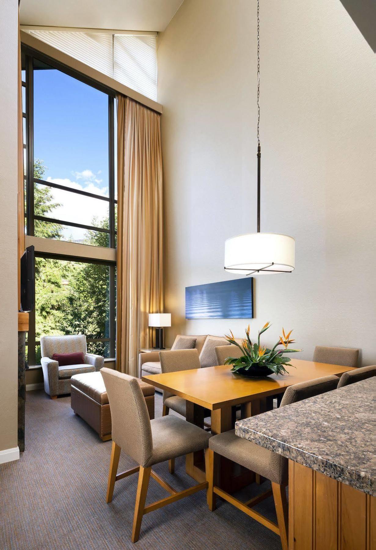 The Westin By Latour 5*