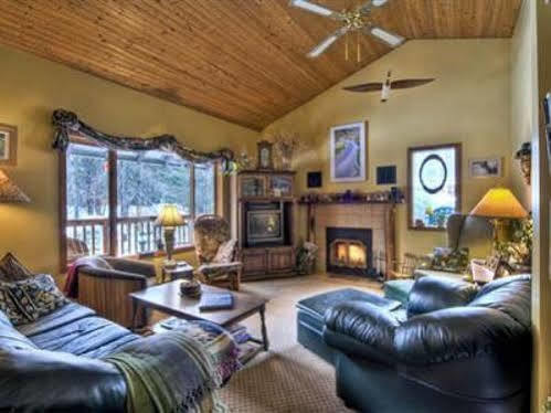 Bed & Breakfast Golden Dreams Whistler