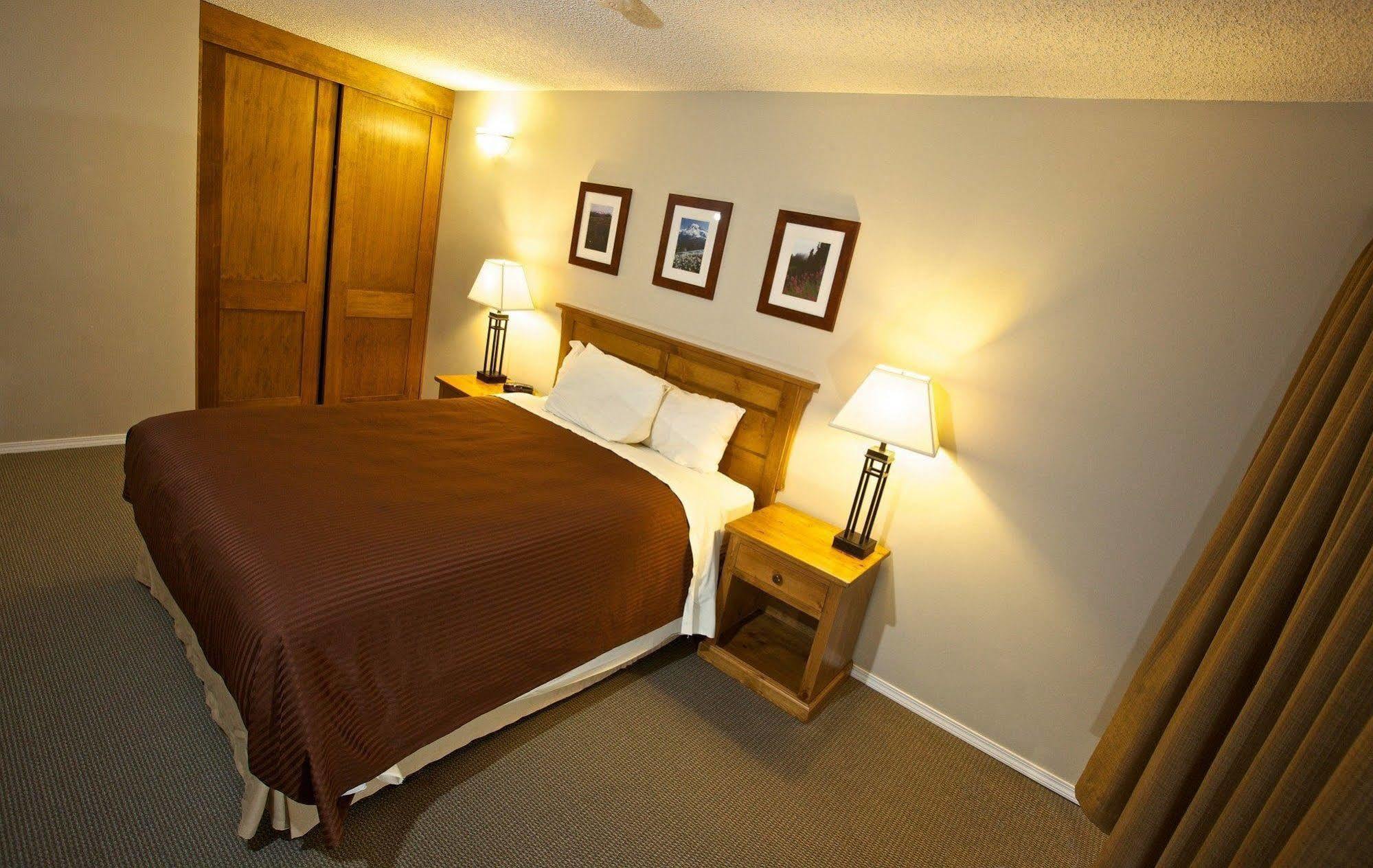 Hotel Tantalus 3*