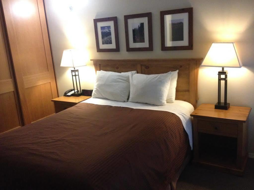 Hotel Tantalus