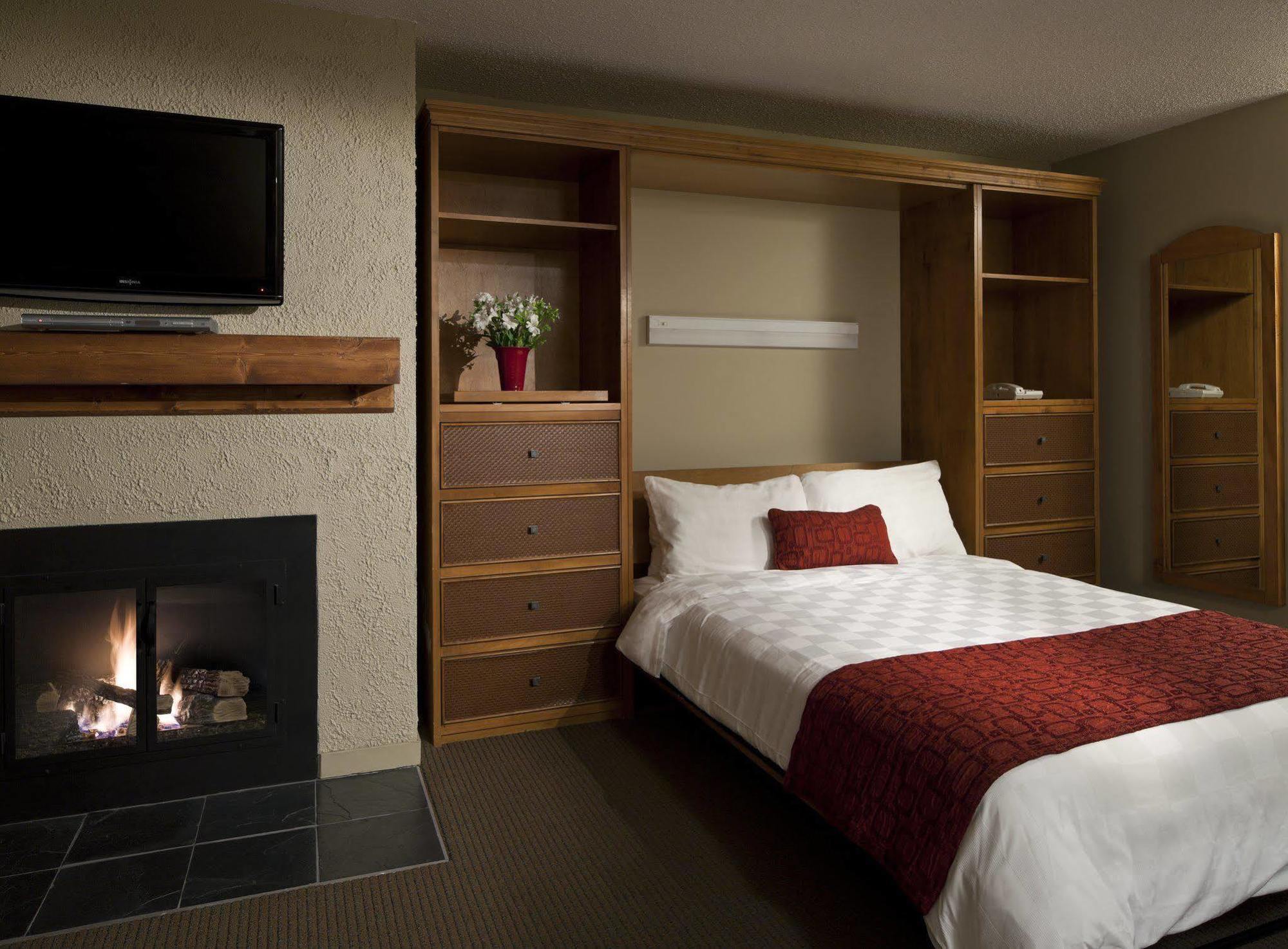 Hotel Village & Whistler