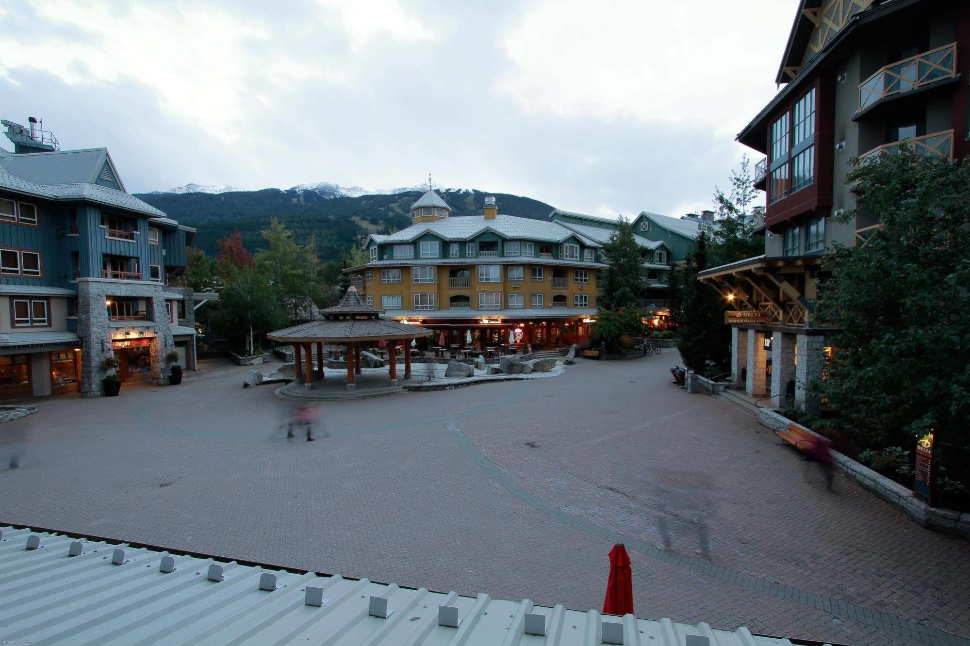 Hotel Blackcomb Vr At Town Plaza