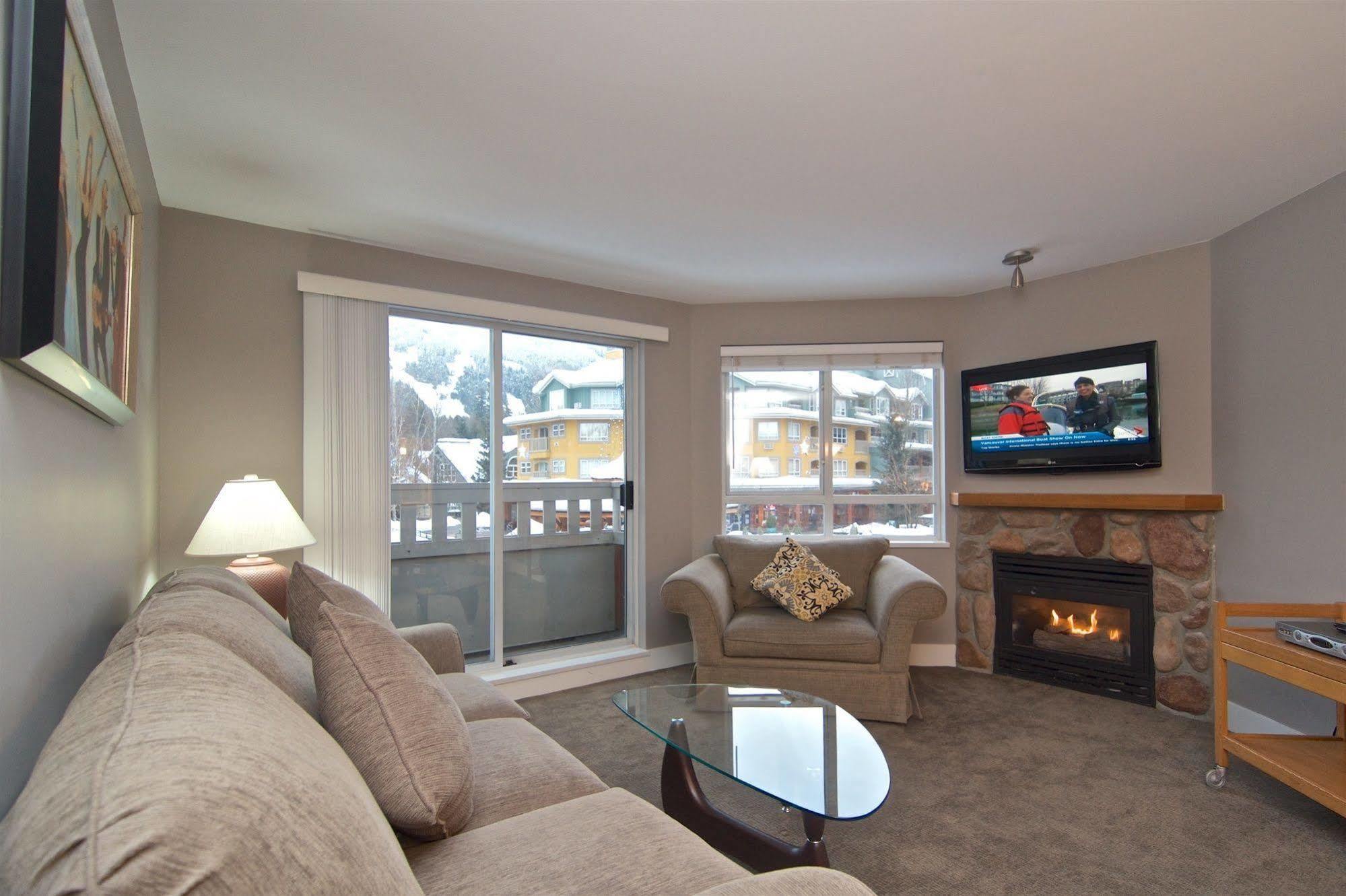 Hotel Blackcomb Vr At Town Plaza