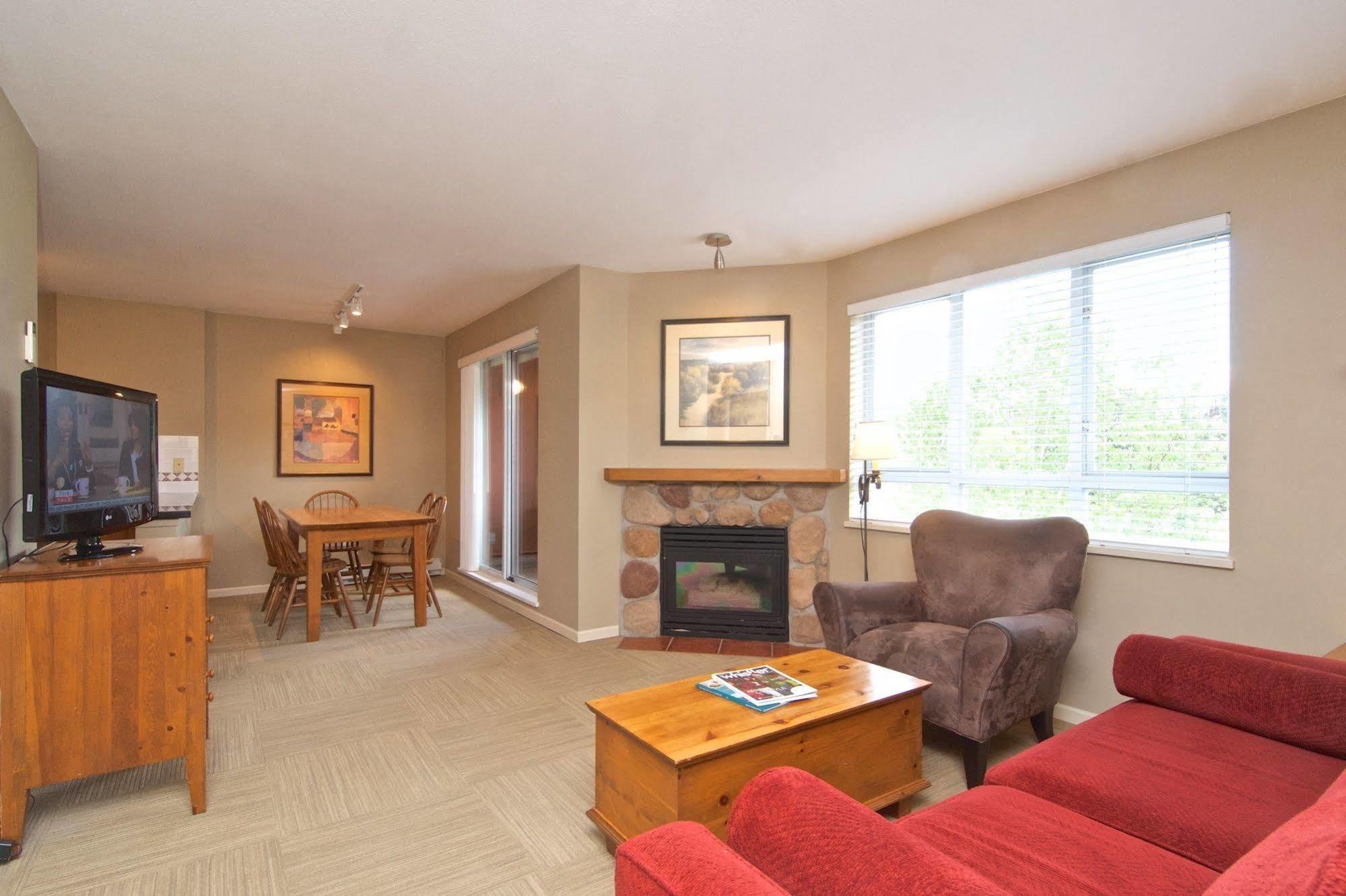 Hotel Blackcomb Vr At Town Plaza