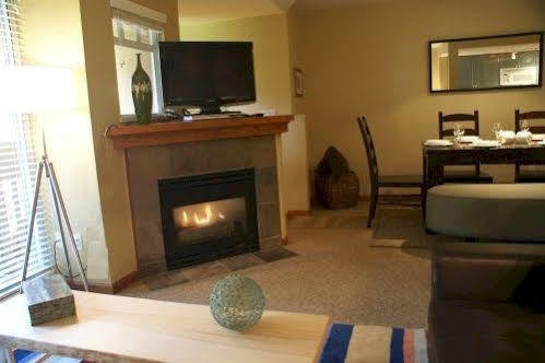 Superior Townhomes 4*