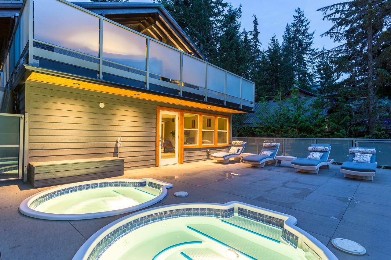 Alta Lake Chalet Holiday home