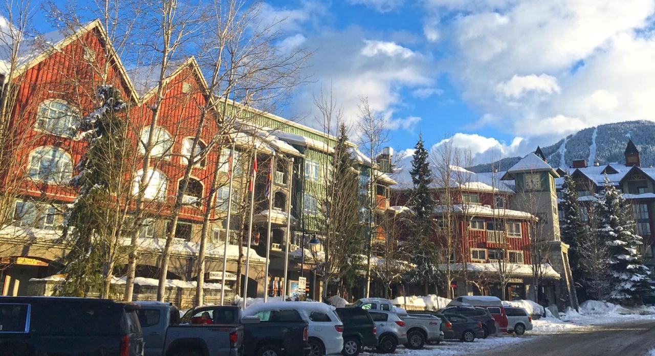 Town Plaza By Latour And Apartment Whistler