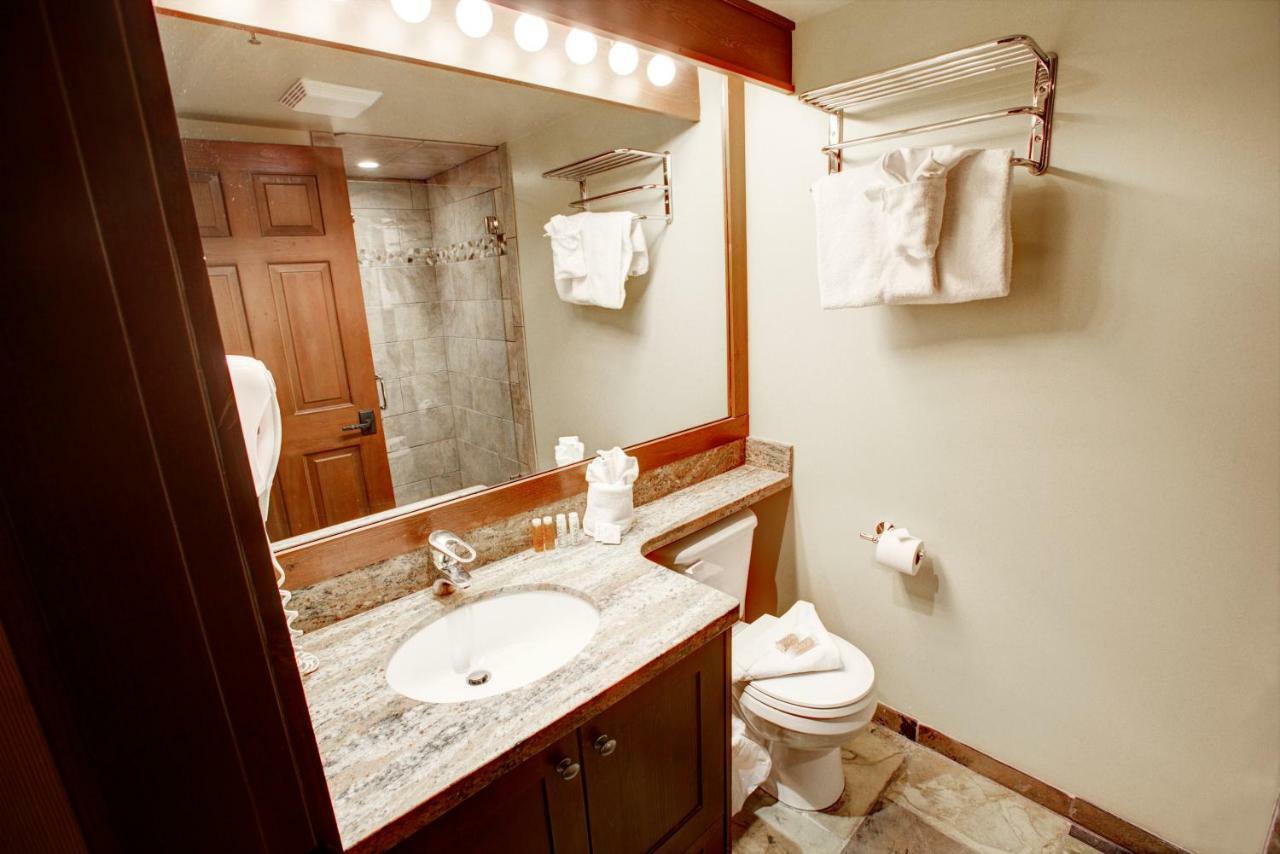 Hotel Greystone 4*