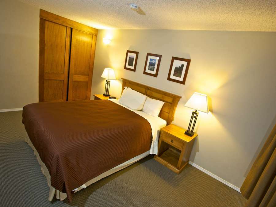 Tantalus Hotel 3*