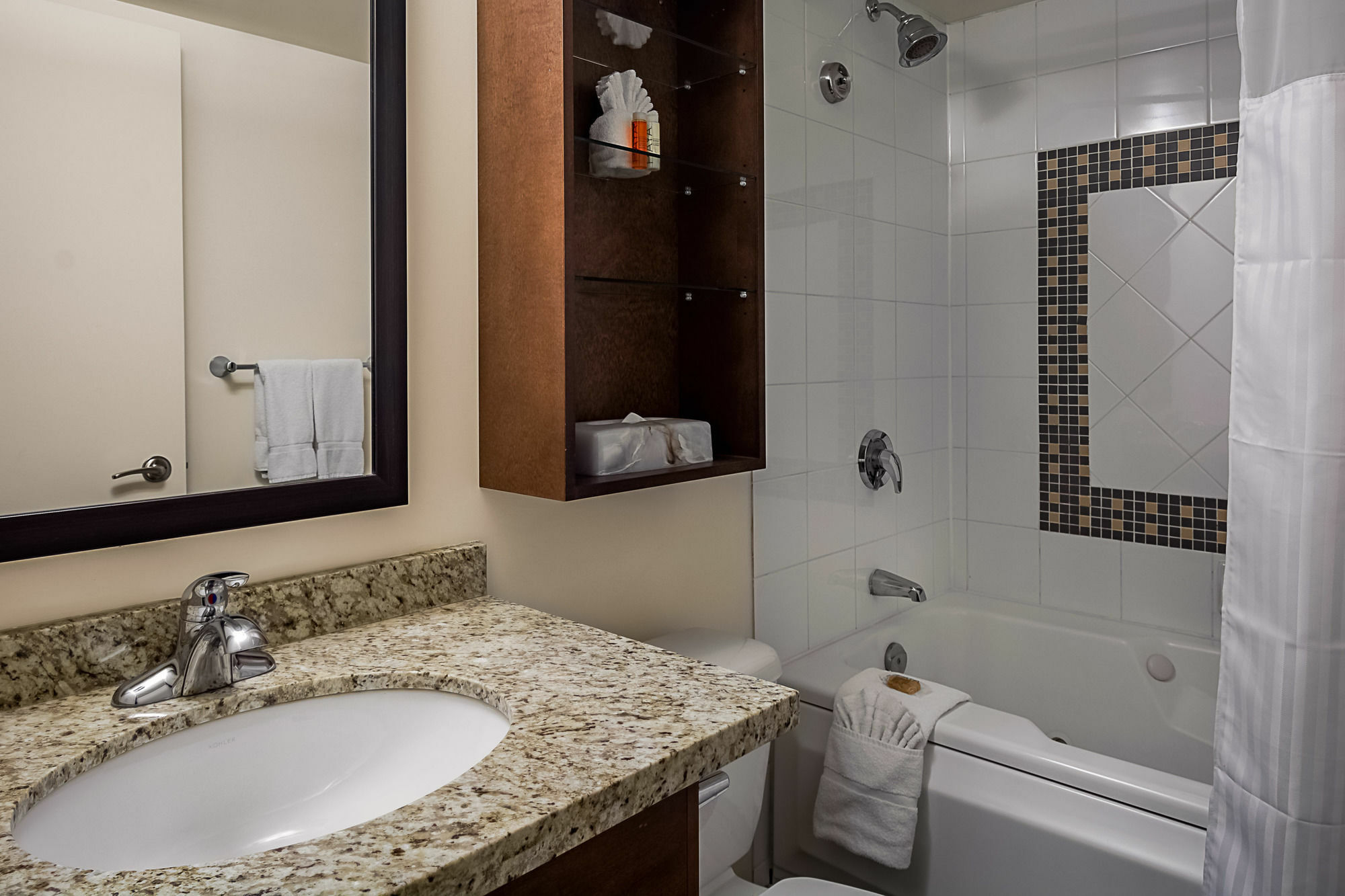 Peak Hotel 3*