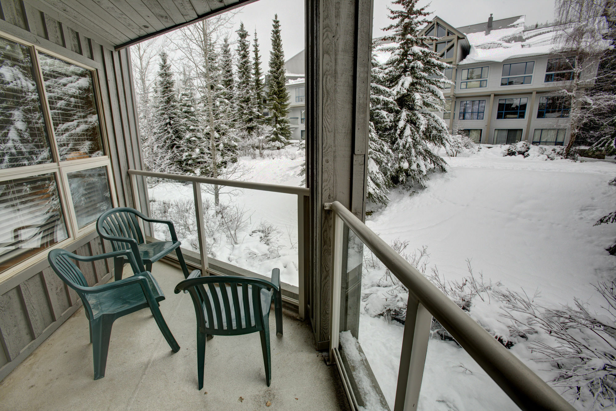 Aspens Blackcomb 4* Whistler