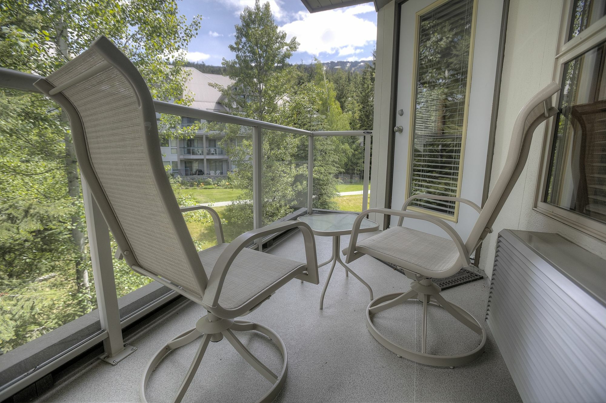 Aspens Blackcomb Aparthotel