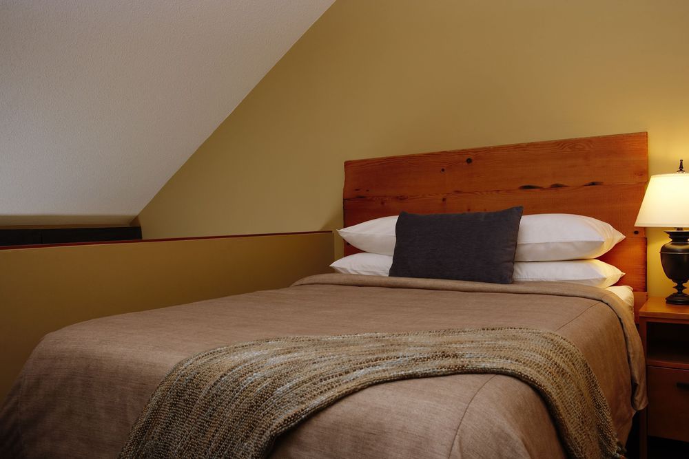 Village & Hotel 3*