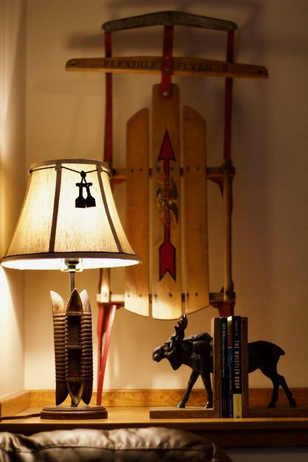 Holiday home Spacious Rustic Retreat At The Woods Whistler