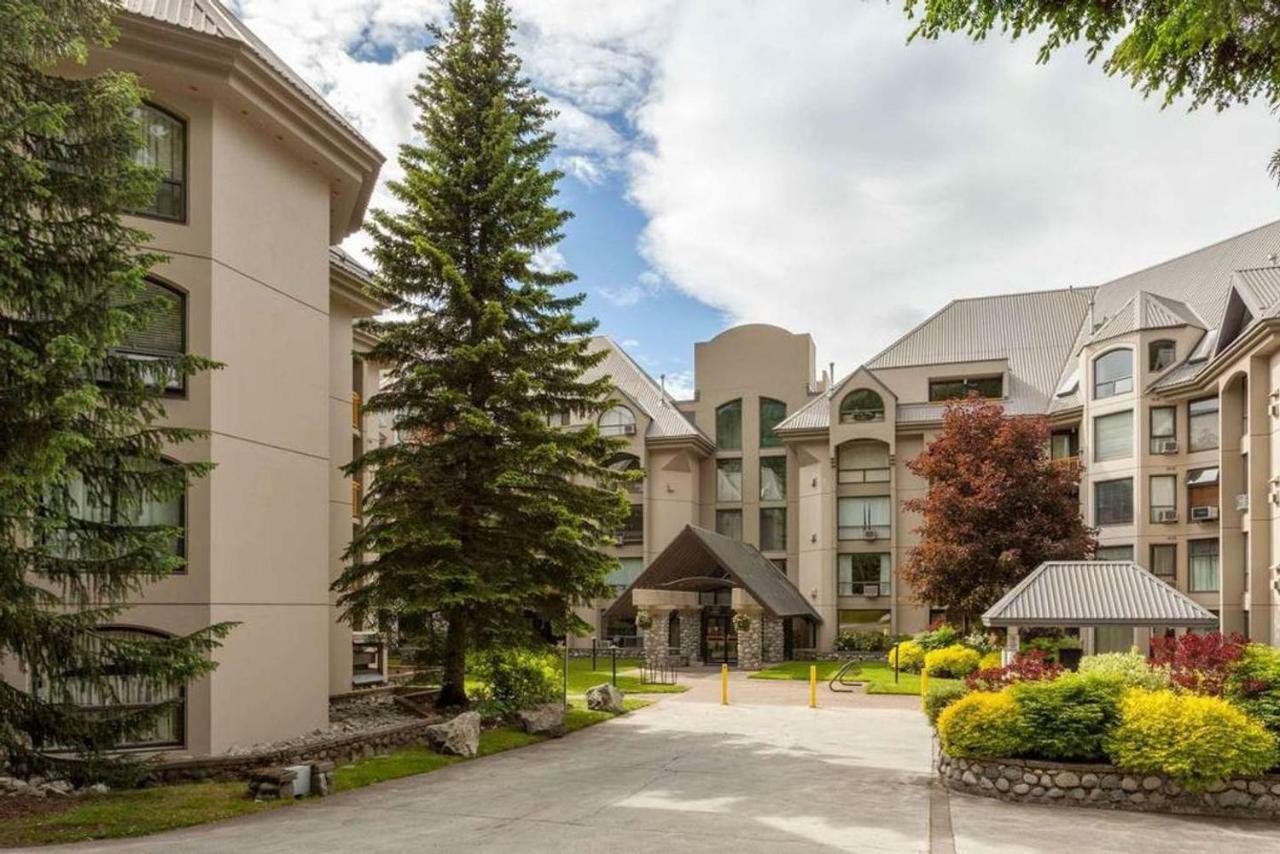 The Modern - Ski-in Ski-out Apartment