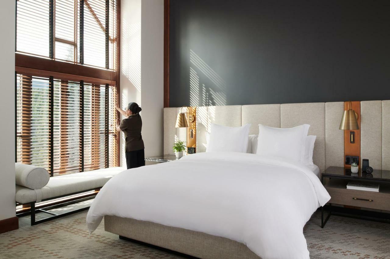 Four Seasons Resort